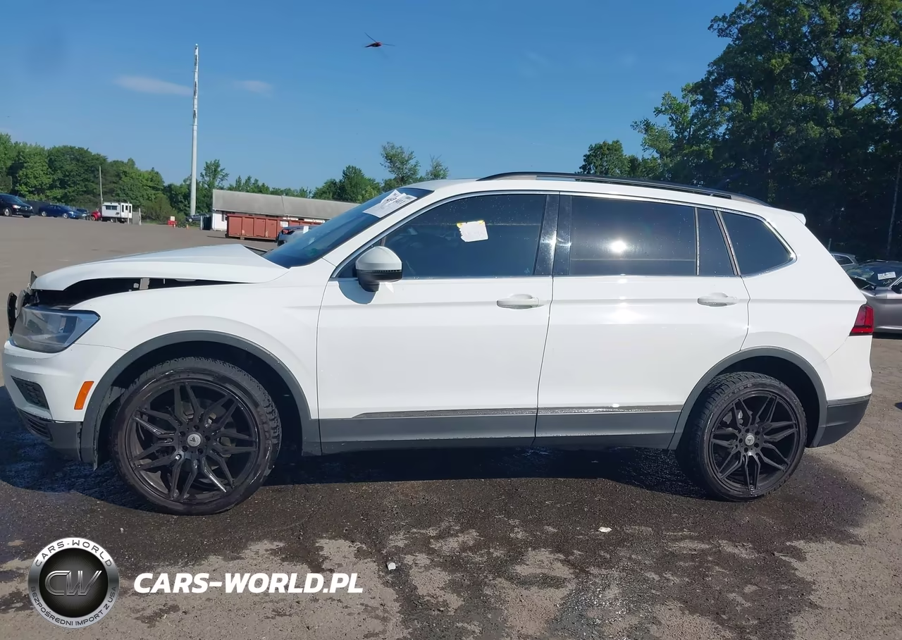2020 Volkswagen Tiguan VIN:3VV3B7AX1LM130349 - 14