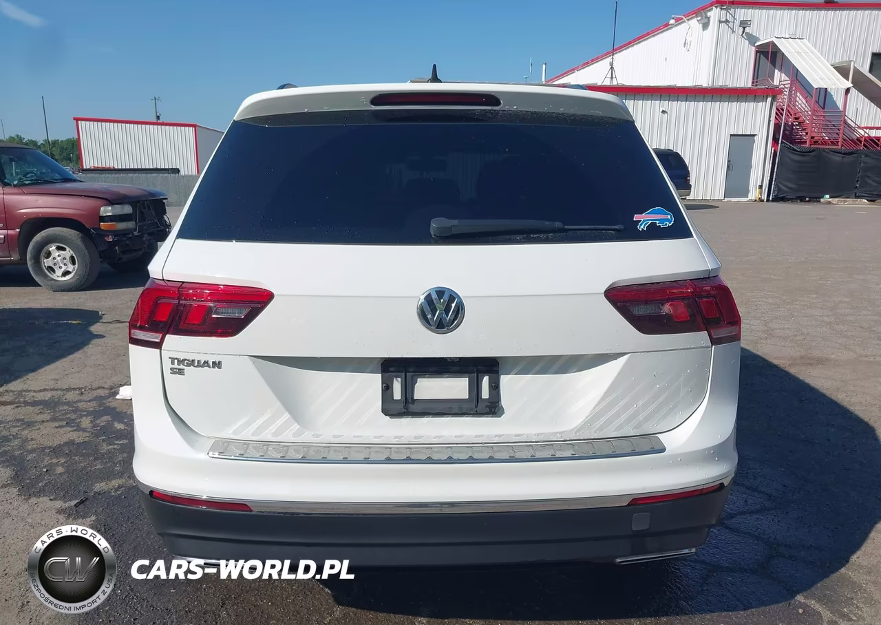 2020 Volkswagen Tiguan VIN:3VV3B7AX1LM130349 - 16