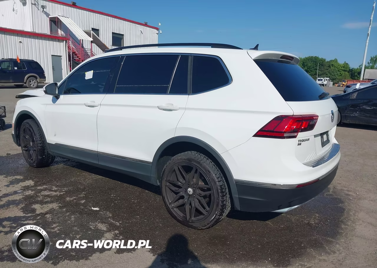 2020 Volkswagen Tiguan VIN:3VV3B7AX1LM130349 - 3