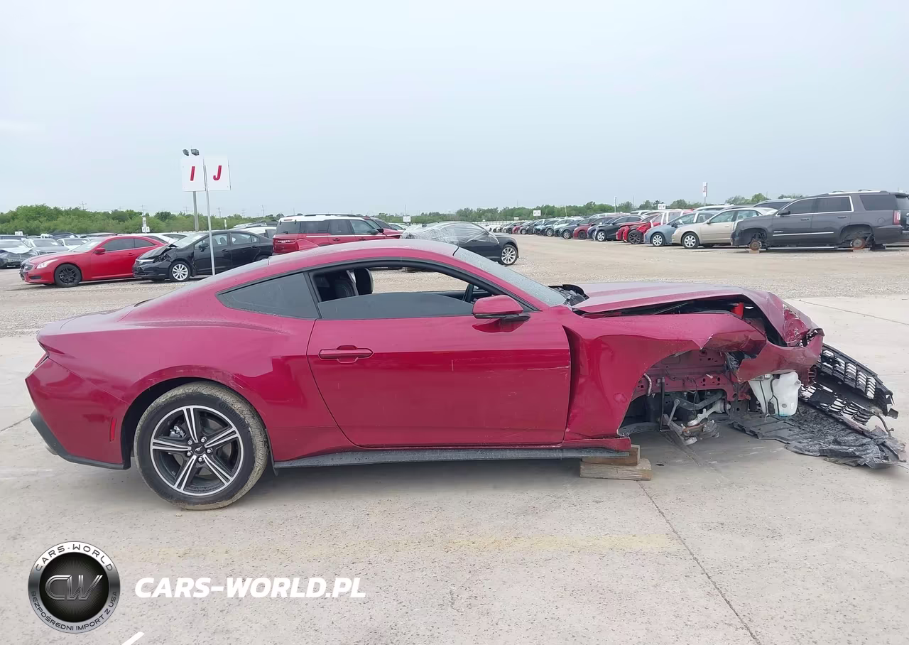 2025 Ford Mustang Ecoboost Premium Fastback VIN:1FA6P8TH2S5101266 - 12