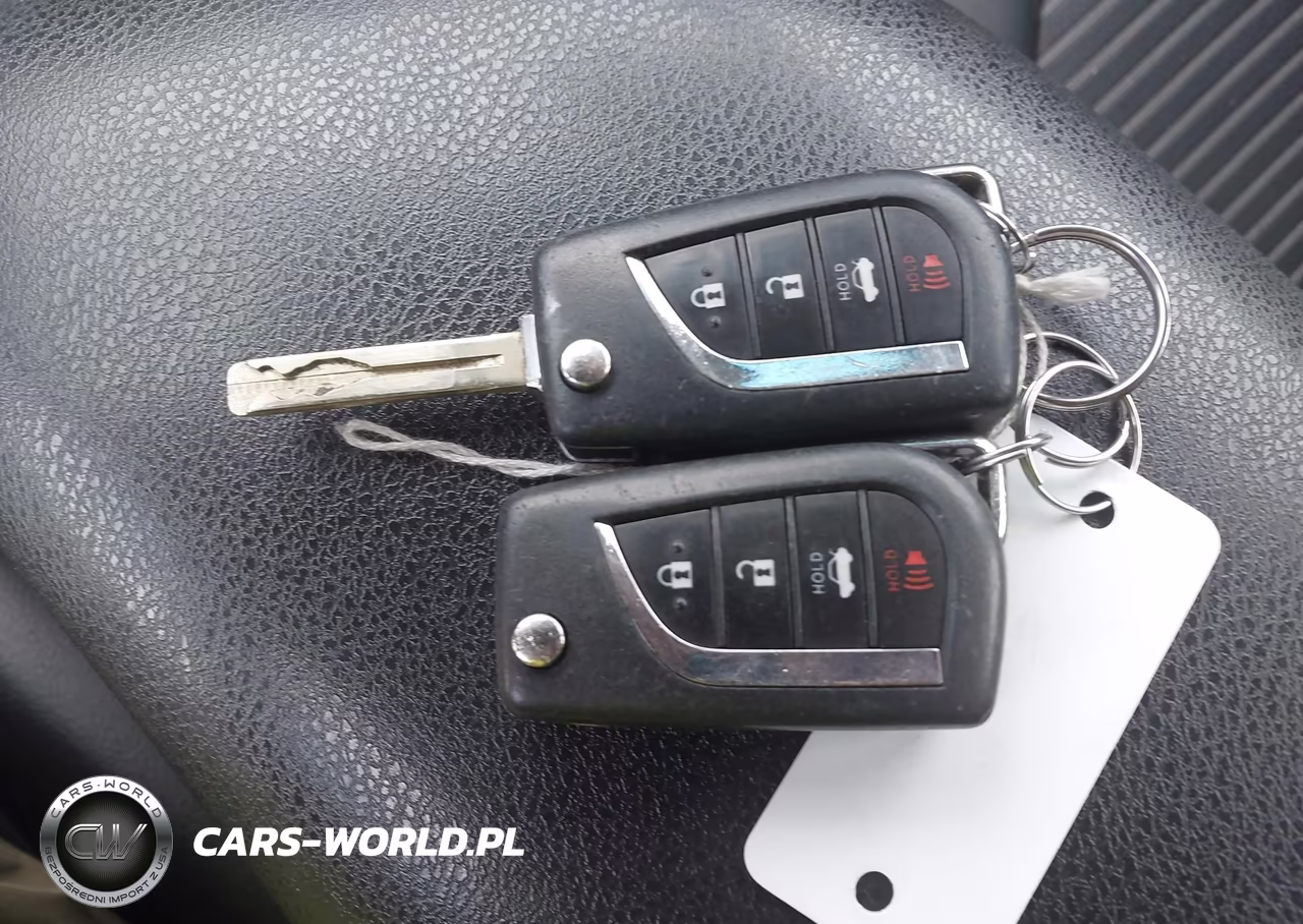 2018 Toyota Camry Se VIN:4T1B11HK6JU629219 - 11