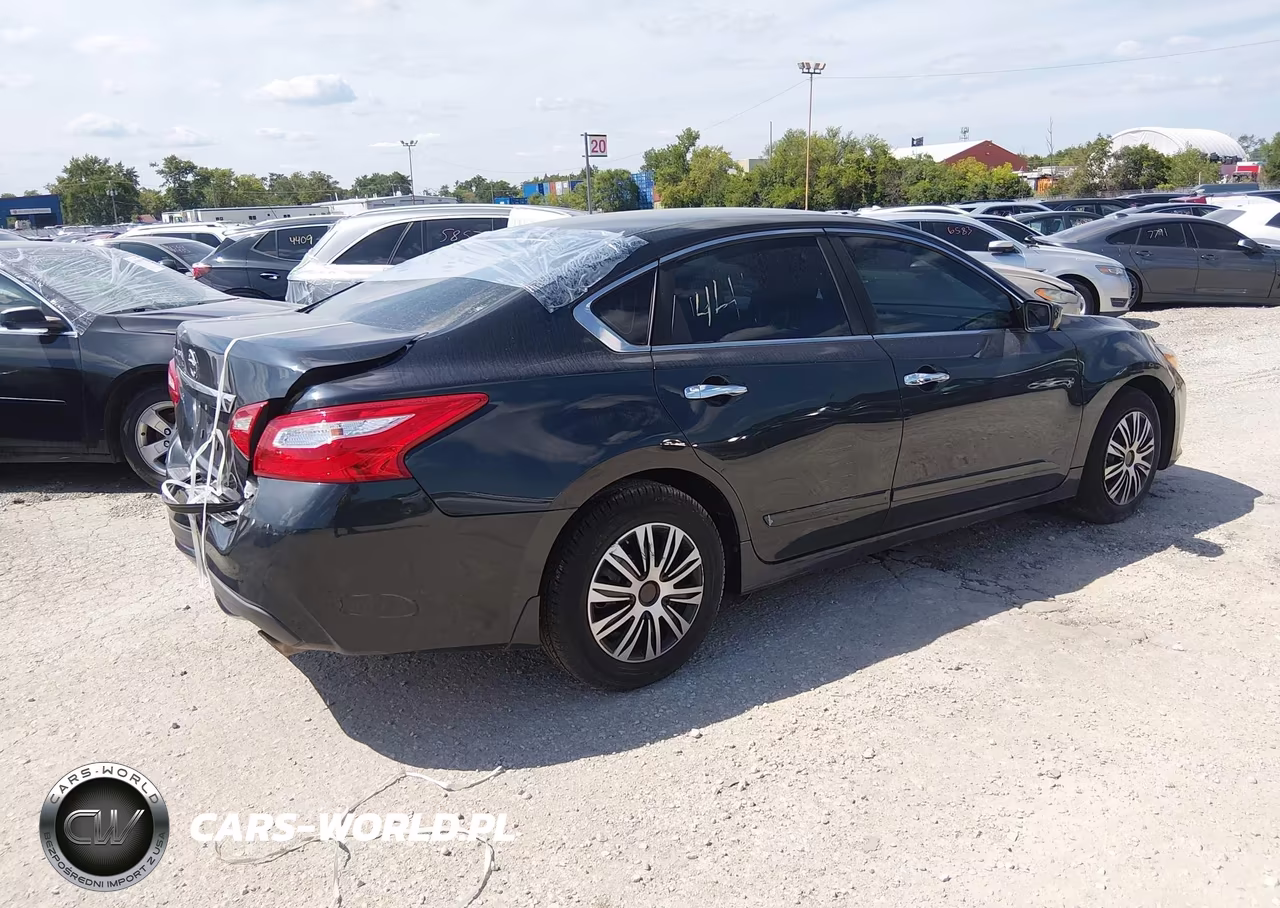 2016 Nissan Altima 2.5 S VIN:1N4AL3AP4GN341610 - 4