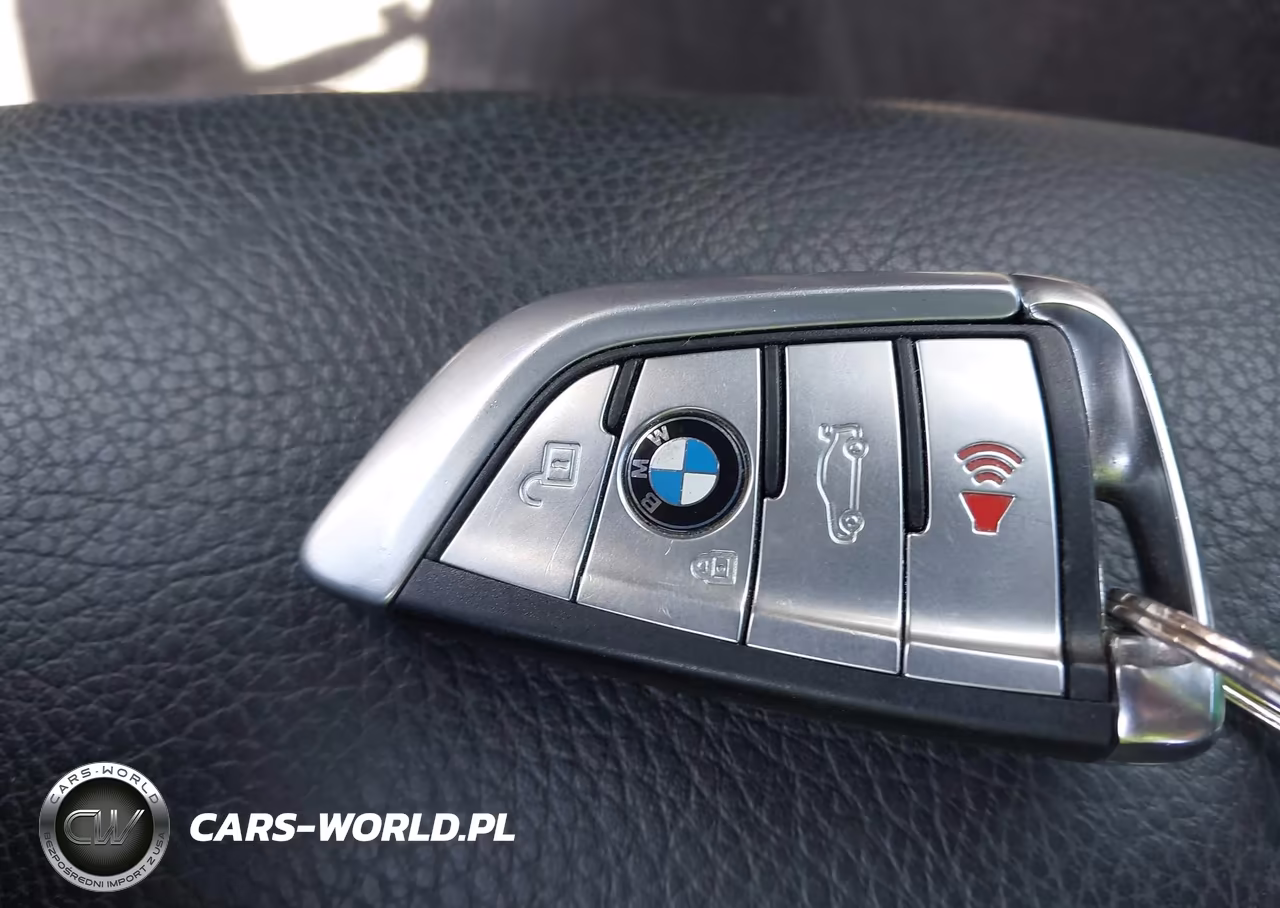 2019 BMW 540I xDrive VIN:WBAJE7C53KWW17511 - 11