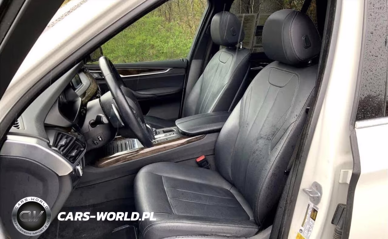 2018 BMW X5 xDrive35I VIN:5UXKR0C52J0Y02782 - 5