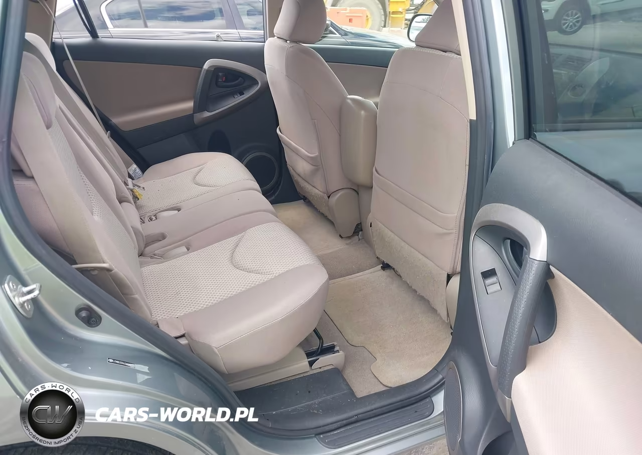 2007 Toyota Rav4 VIN:JTMBD33V676049071 - 8