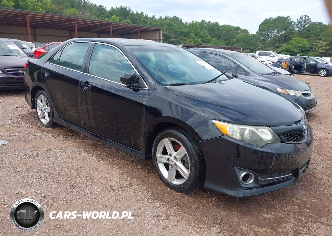 2012 Toyota Camry Se – zdjęcie 1 z 11
