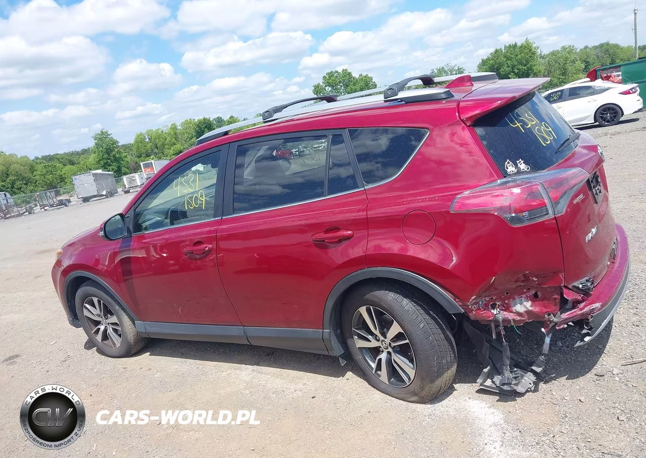 2018 Toyota Rav4 Xle VIN:JTMWFREV5JD116807 - 14