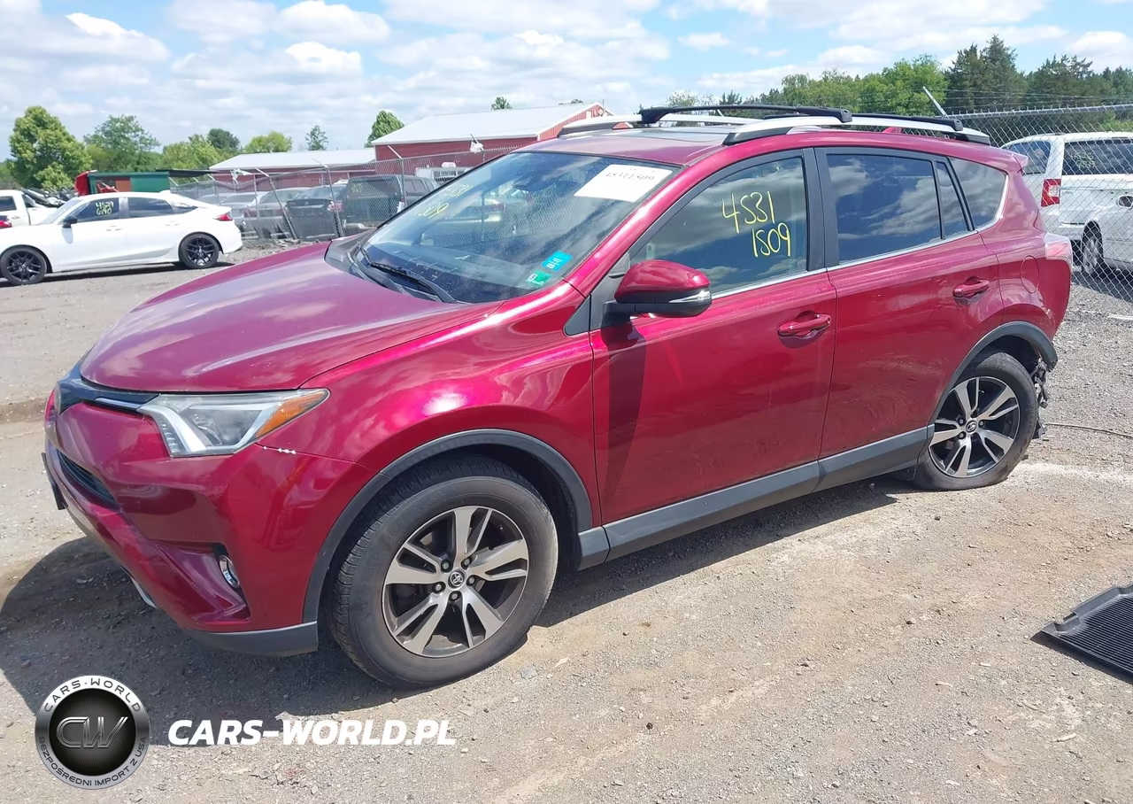 2018 Toyota Rav4 Xle VIN:JTMWFREV5JD116807 - 2