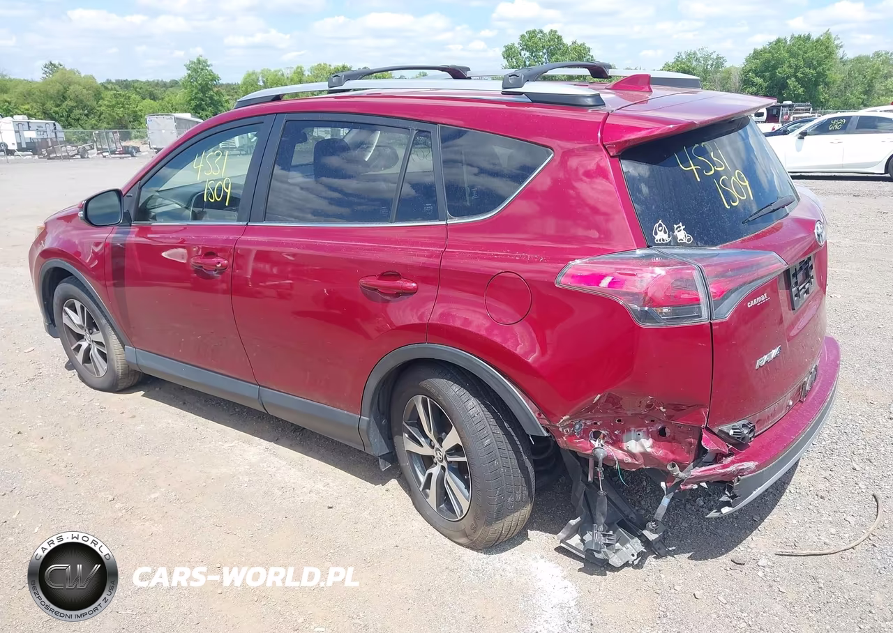 2018 Toyota Rav4 Xle VIN:JTMWFREV5JD116807 - 3