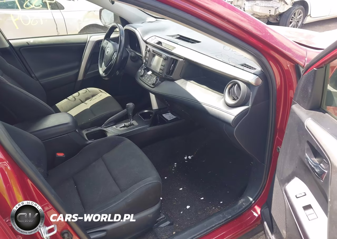 2018 Toyota Rav4 Xle VIN:JTMWFREV5JD116807 - 5