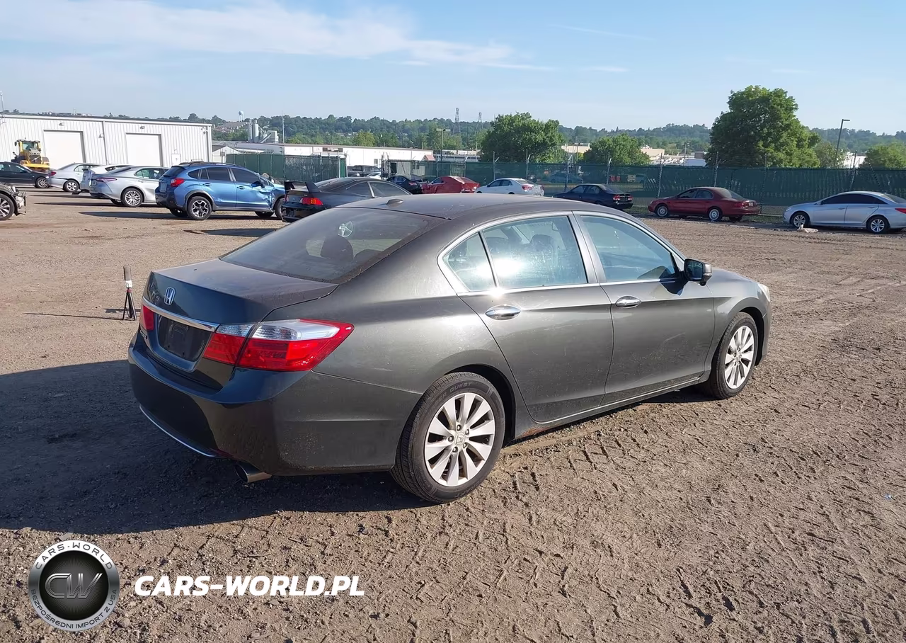 2014 Honda Accord Ex-L VIN:1HGCR2F85EA107513 - 4