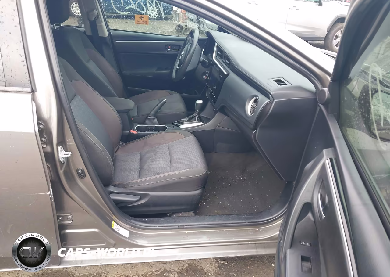 2017 Toyota Corolla Le VIN:2T1BURHE6HC891317 - 5