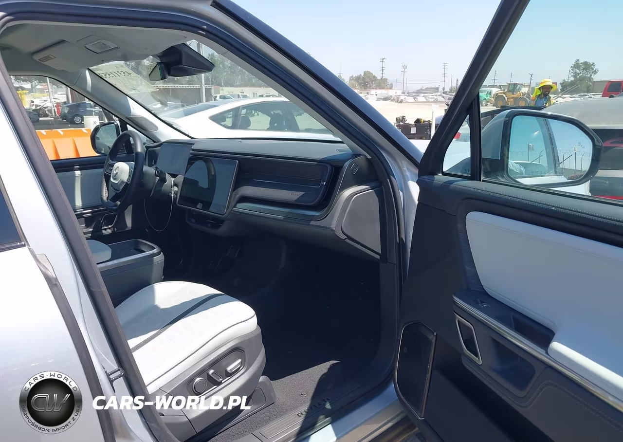 2024 Rivian R1T Adventure Dual Motor Large Pack-Adventure Dual Motor Perf Large Pack VIN:7FCTGBAA7RN030439 - 5