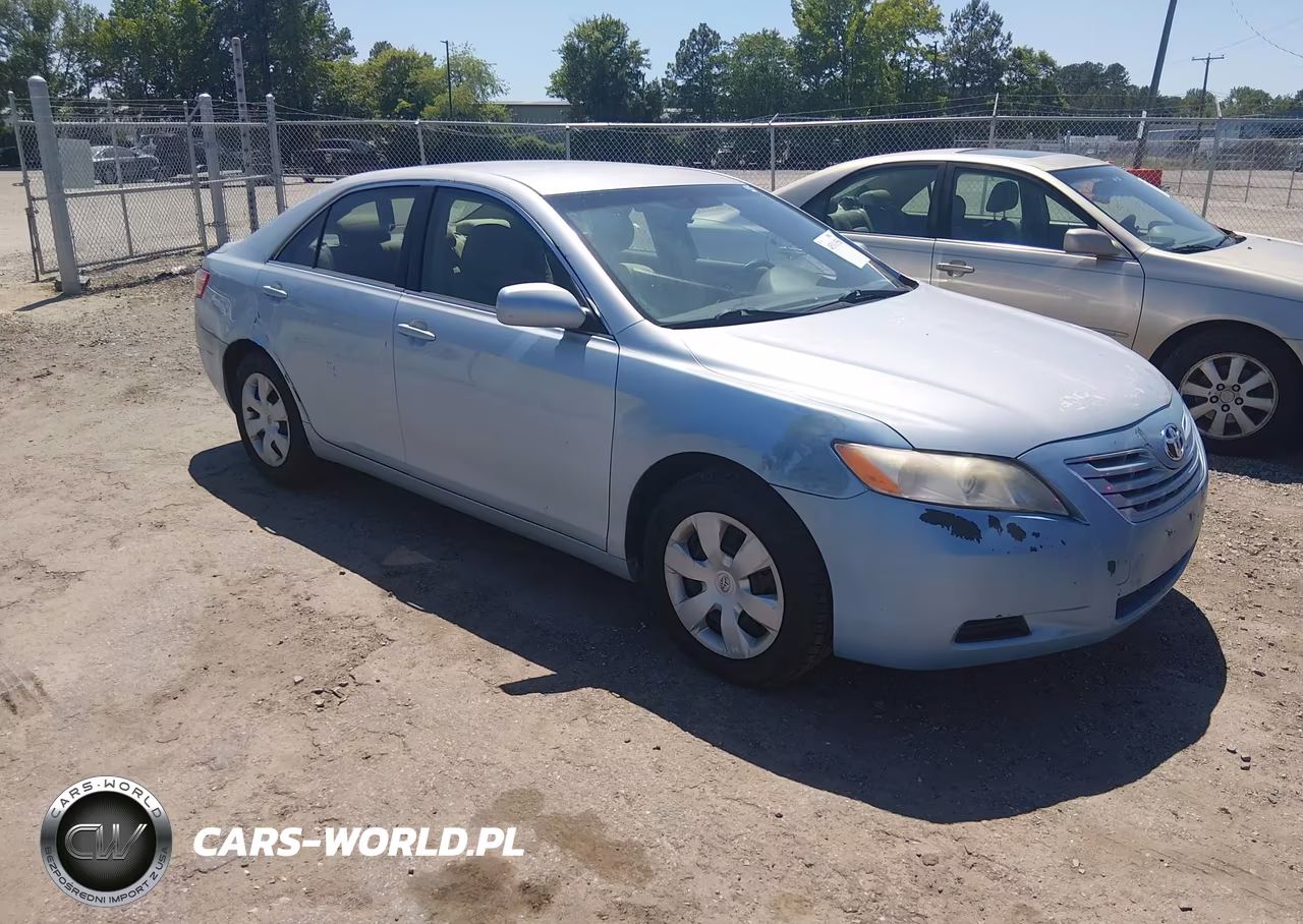 2007 Toyota Camry Le – zdjęcie 1 z 11