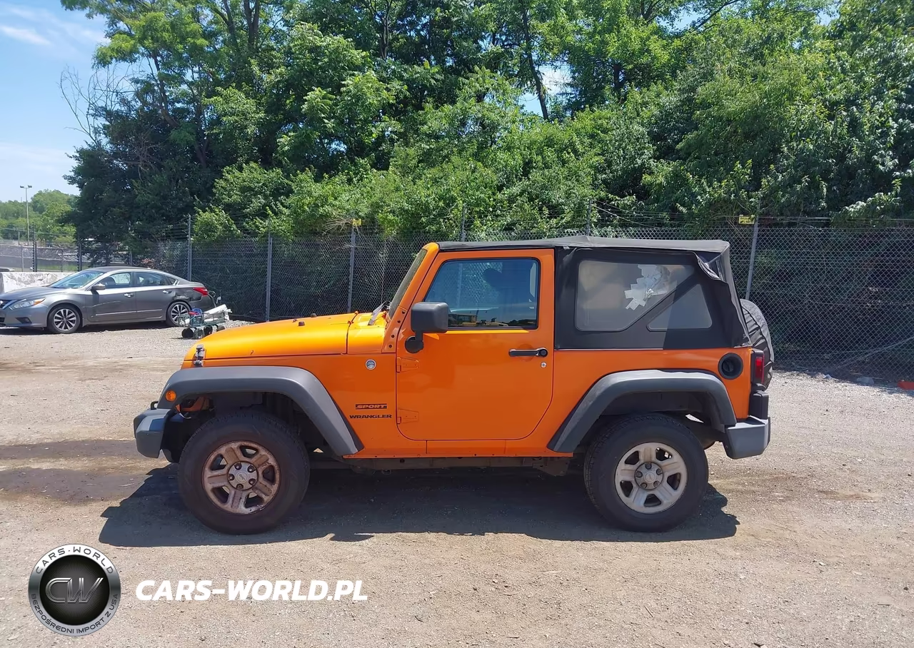 2012 Jeep Wrangler Sport VIN:1C4AJWAG7CL193069 - 14