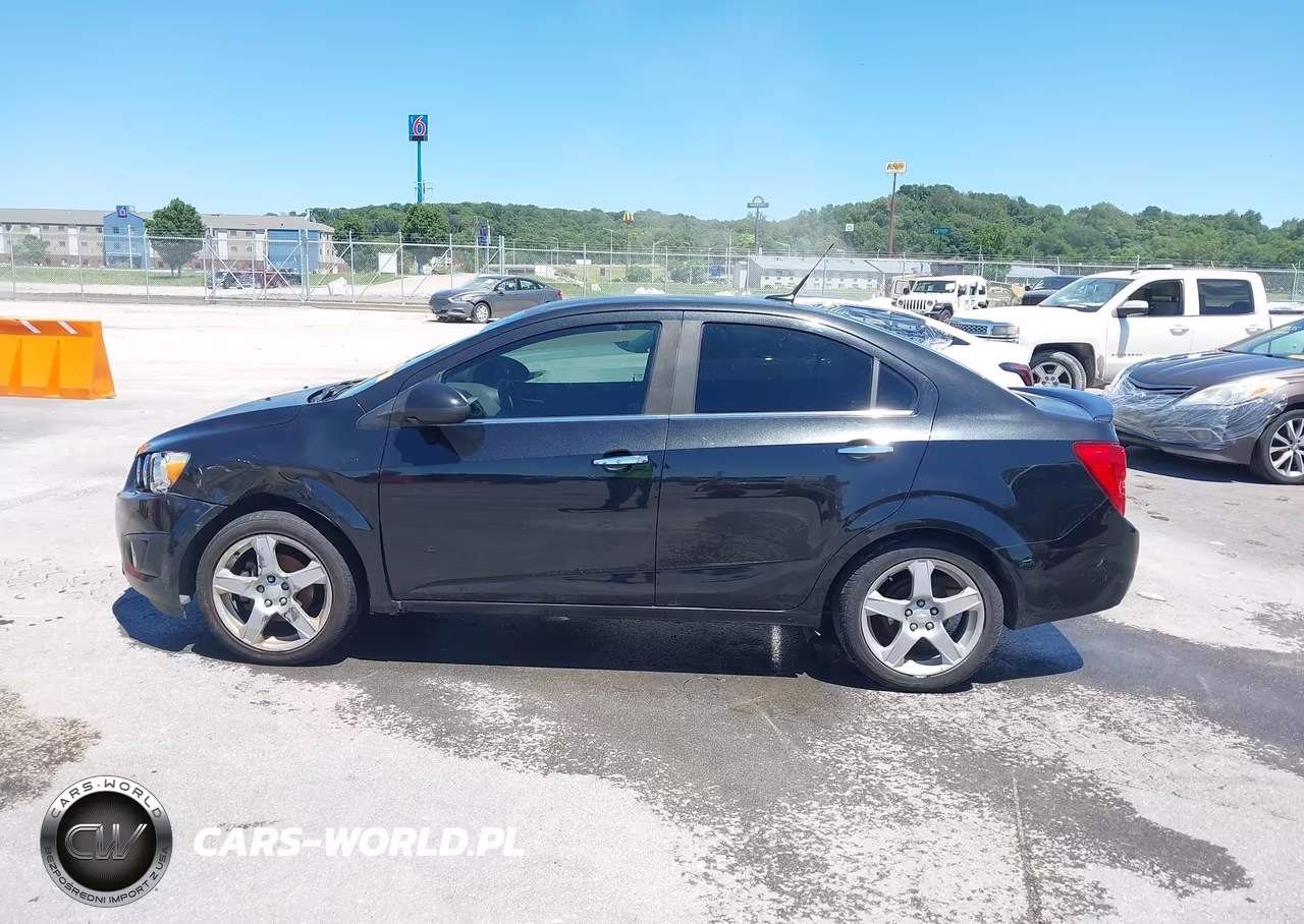 2014 Chevrolet Sonic Ltz Auto VIN:1G1JE5SB6E4180207 - 14