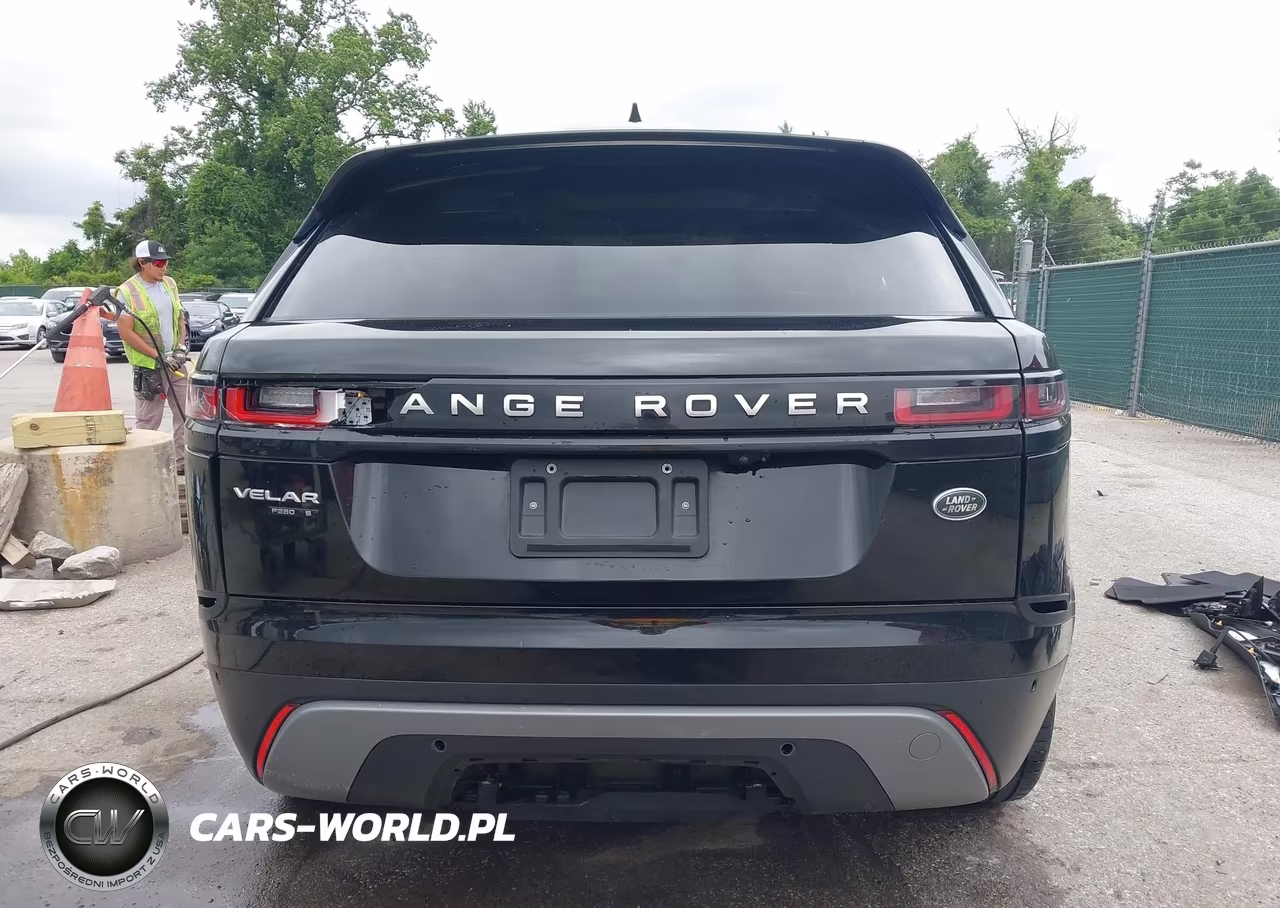 2020 Land Rover Range Rover Velar P250 S VIN:SALYB2EX0LA266804 - 17
