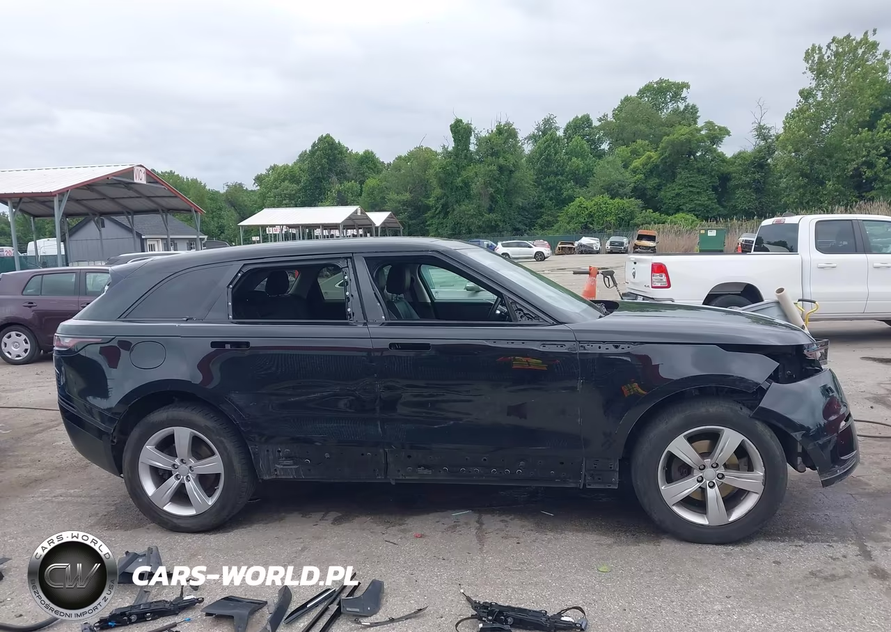 2020 Land Rover Range Rover Velar P250 S VIN:SALYB2EX0LA266804 - 19
