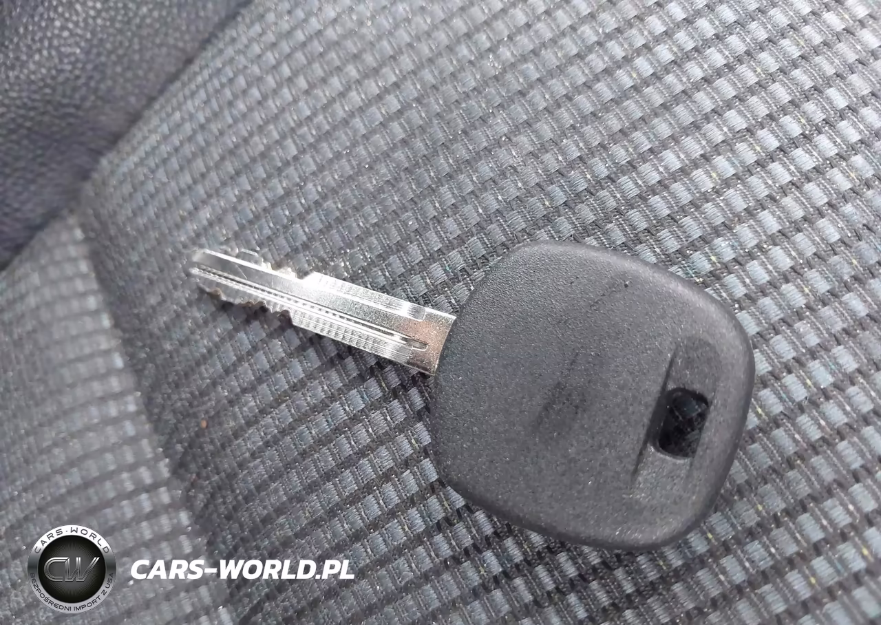 2015 Toyota Corolla S Plus VIN:5YFBURHE4FP318347 - 11
