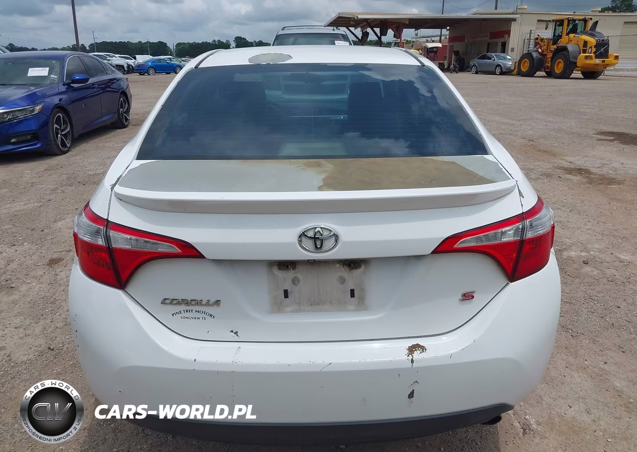 2015 Toyota Corolla S Plus VIN:5YFBURHE4FP318347 - 16
