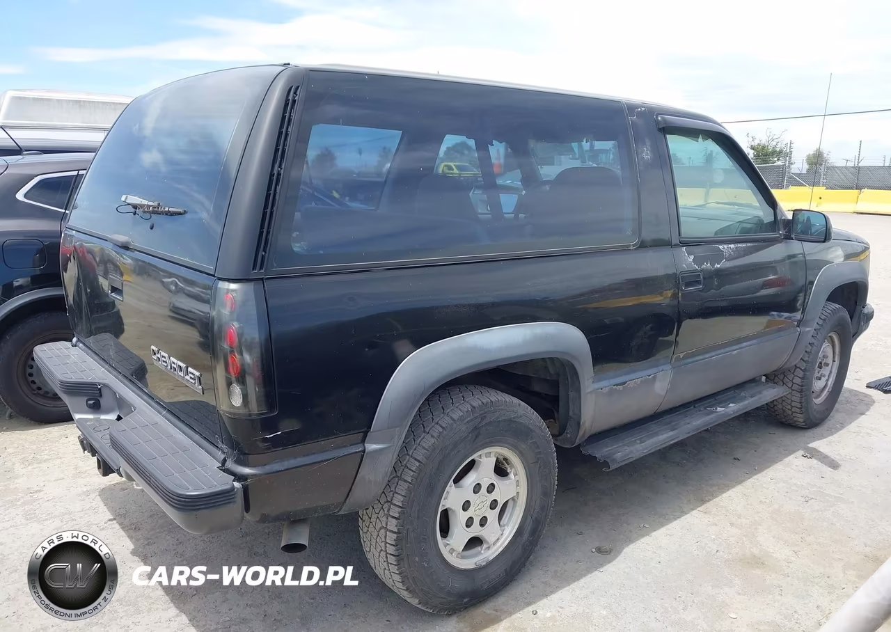 1993 Chevrolet Blazer VIN:1GNEK18K5PJ341711 - 4
