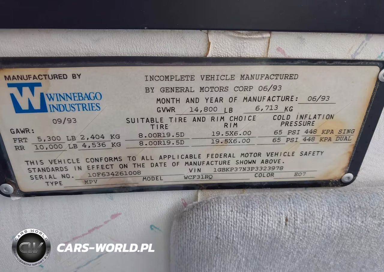 1993 Chevrolet P30 VIN:1GBKP37N3P3323978 - 9