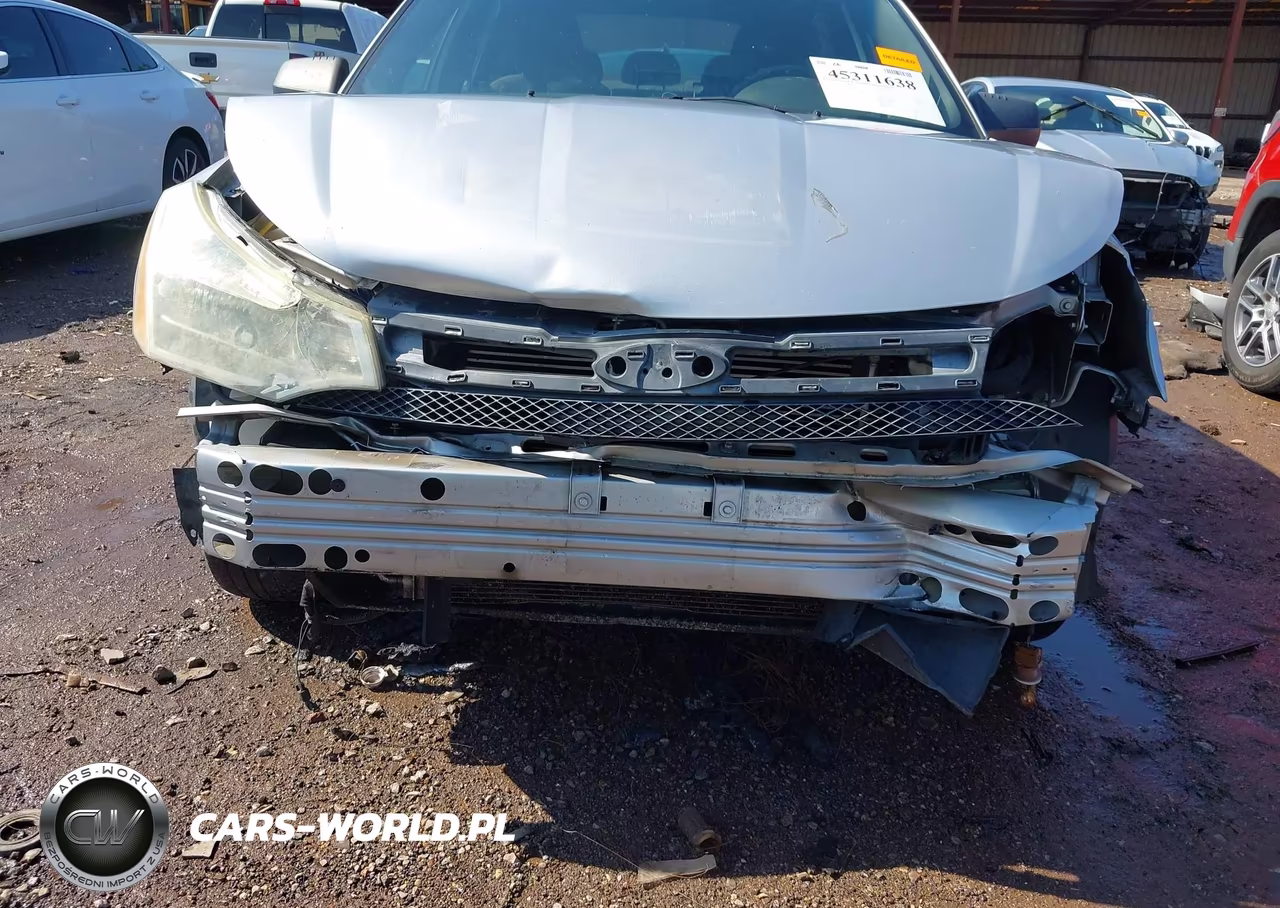 2010 Ford Focus Se VIN:1FAHP3FN8AW209297 - 6
