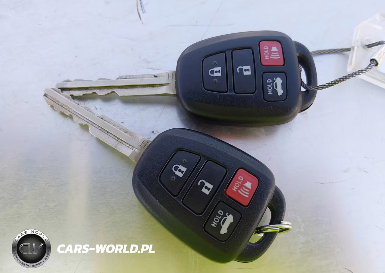 2019 Toyota Corolla Le VIN:2T1BURHE1KC241883 - 11