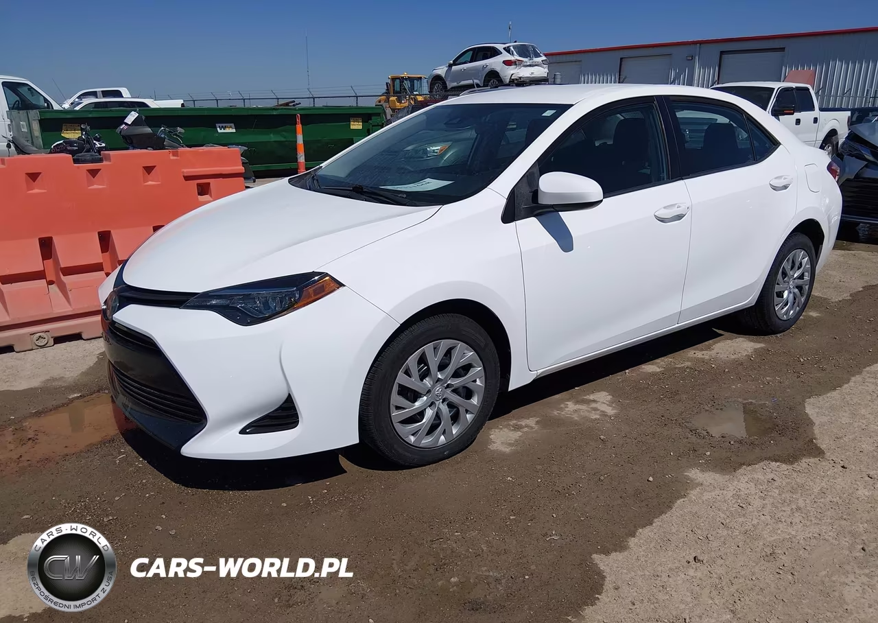 2019 Toyota Corolla Le VIN:2T1BURHE1KC241883 - 2