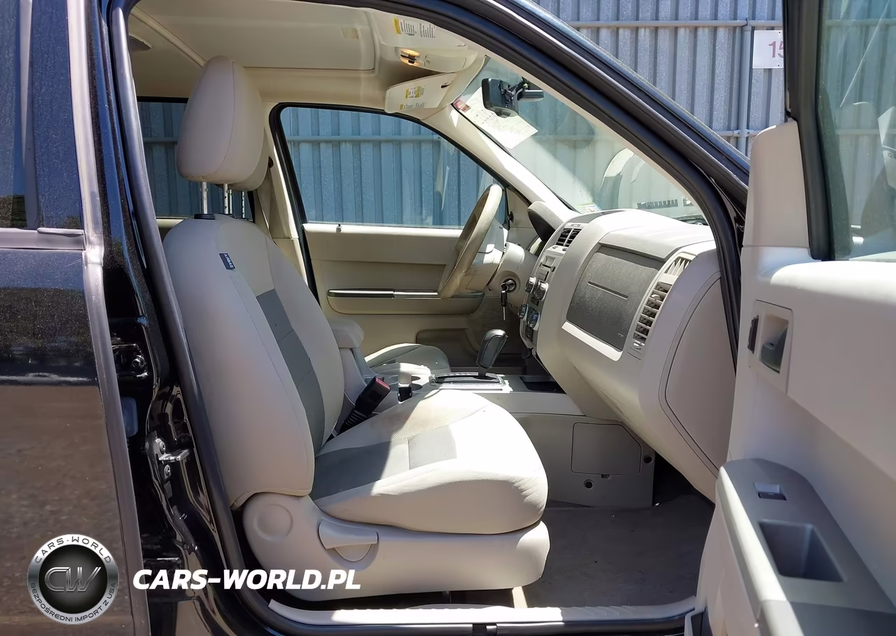 2008 Ford Escape Xlt VIN:1FMCU03198KA59811 - 5