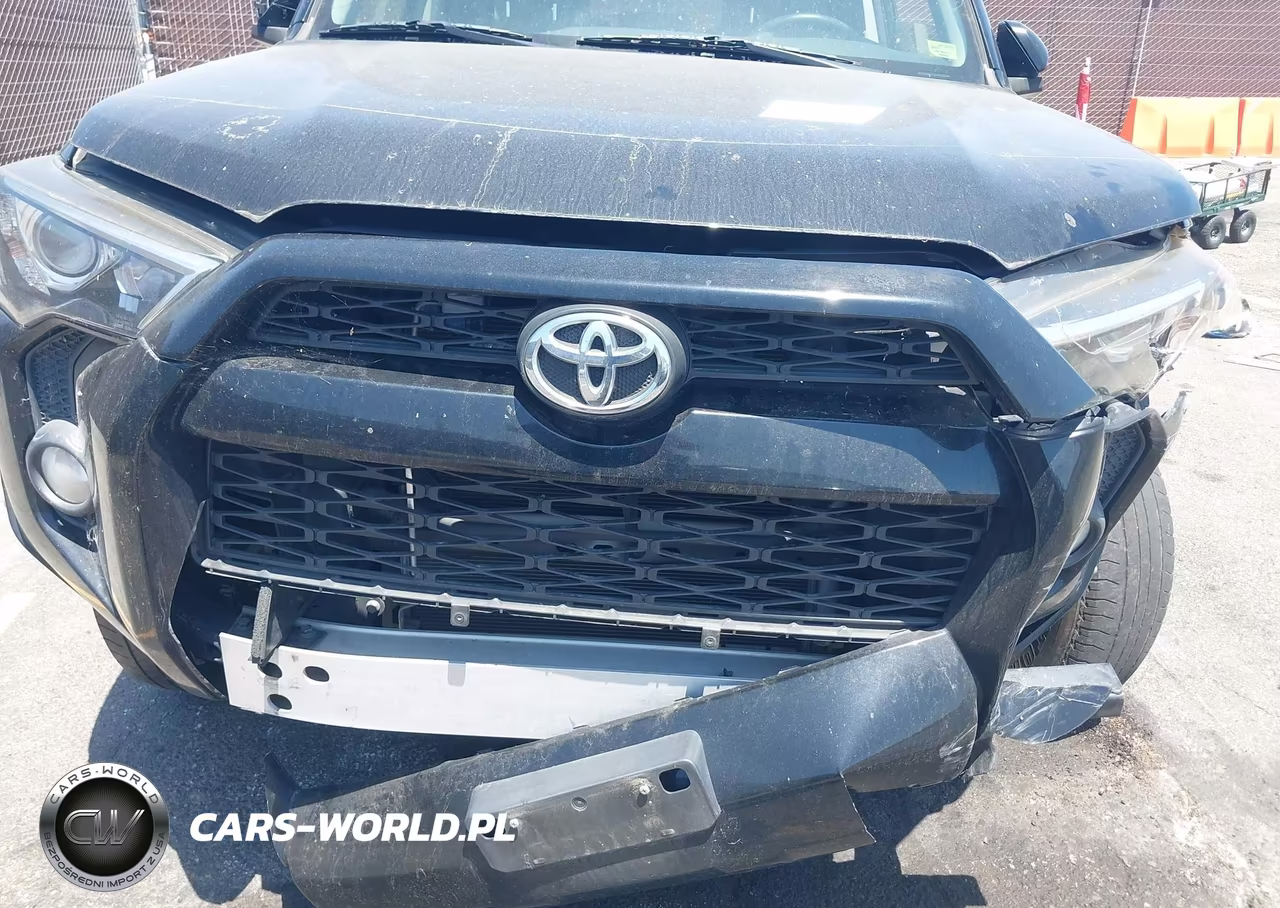 2018 Toyota 4Runner Sr5 VIN:JTEBU5JR6J5519013 - 17