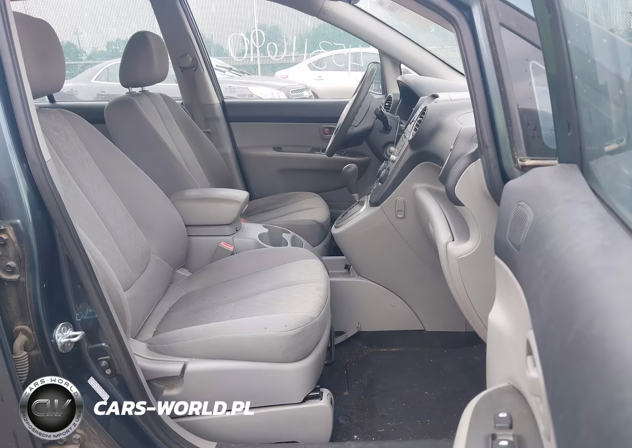 2010 Kia Rondo Lx VIN:KNAHG8C80A7303770 - 5