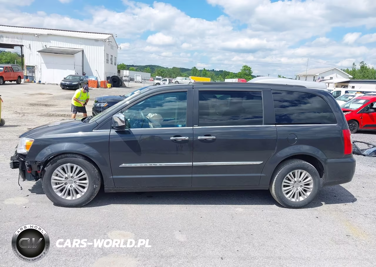 2012 Chrysler Town & Country Touring-L VIN:2C4RC1CG9CR260002 - 15