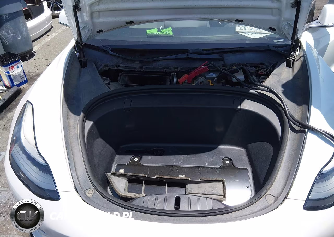 2018 Tesla Model 3 Long Range-Mid Range VIN:5YJ3E1EA6JF168556 - 10