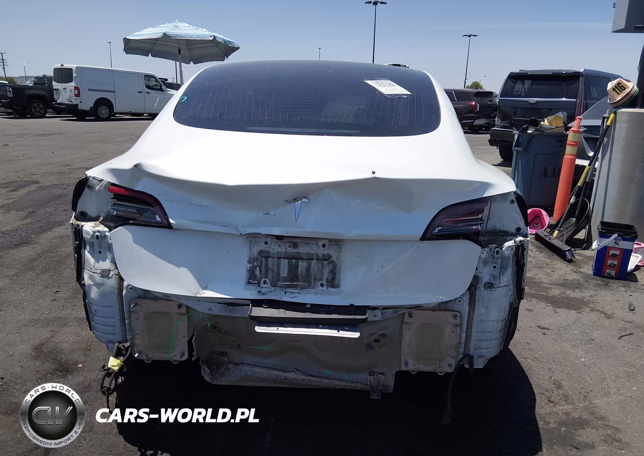 2018 Tesla Model 3 Long Range-Mid Range VIN:5YJ3E1EA6JF168556 - 17