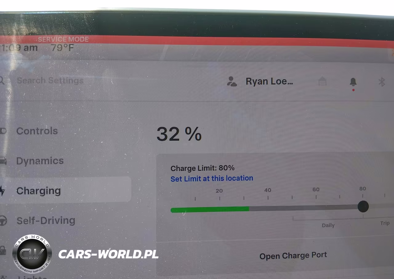 2018 Tesla Model 3 Long Range-Mid Range VIN:5YJ3E1EA6JF168556 - 18