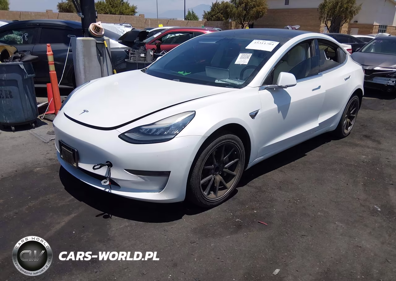 2018 Tesla Model 3 Long Range-Mid Range VIN:5YJ3E1EA6JF168556 - 2