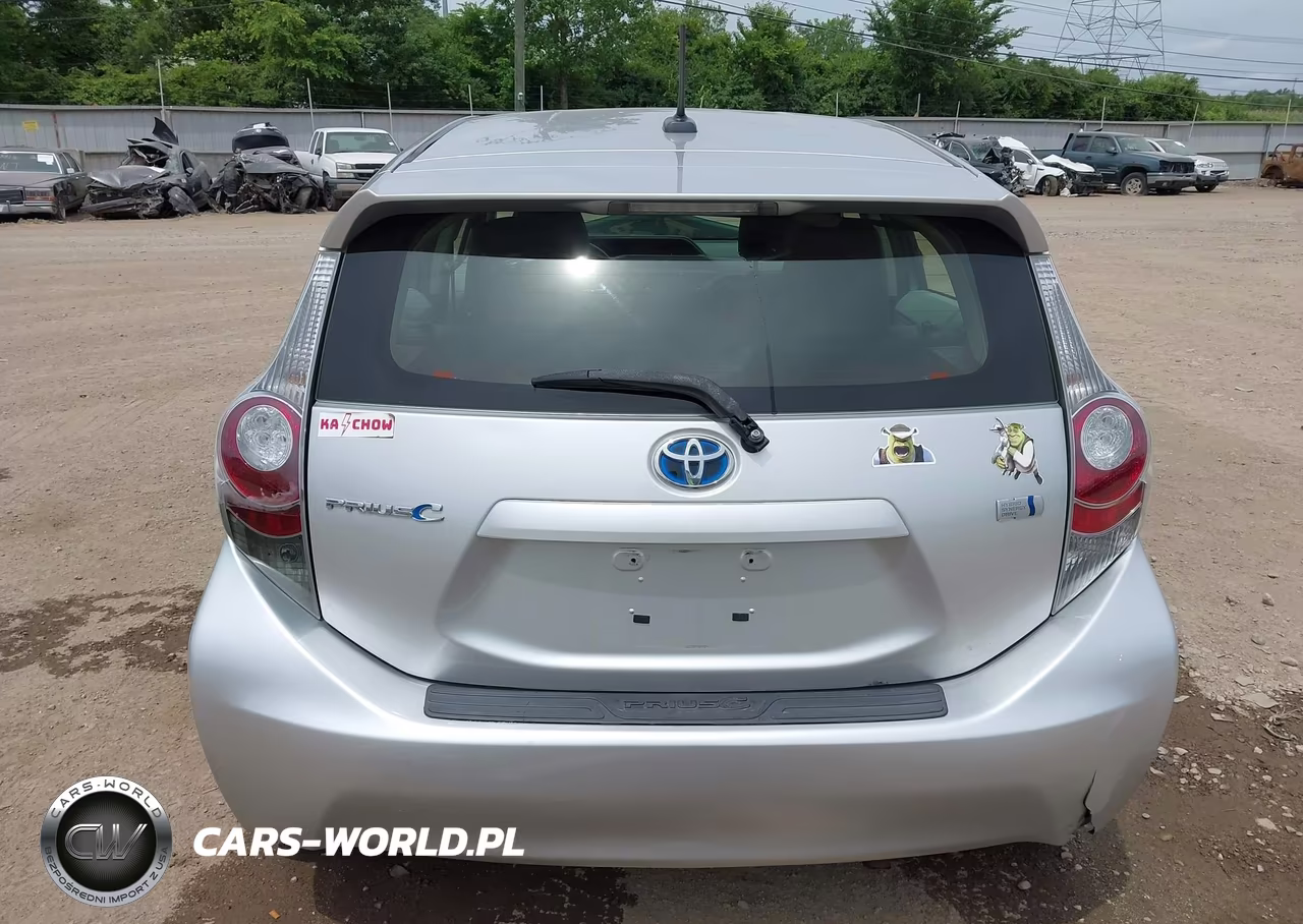 2013 Toyota Prius C Four VIN:JTDKDTB34D1049336 - 17