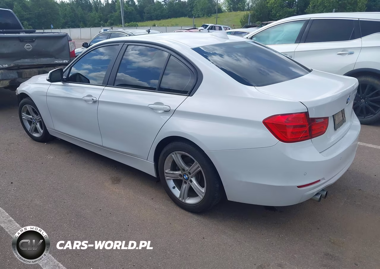 2015 BMW 328I VIN:WBA3A5G5XFNS91558 - 3