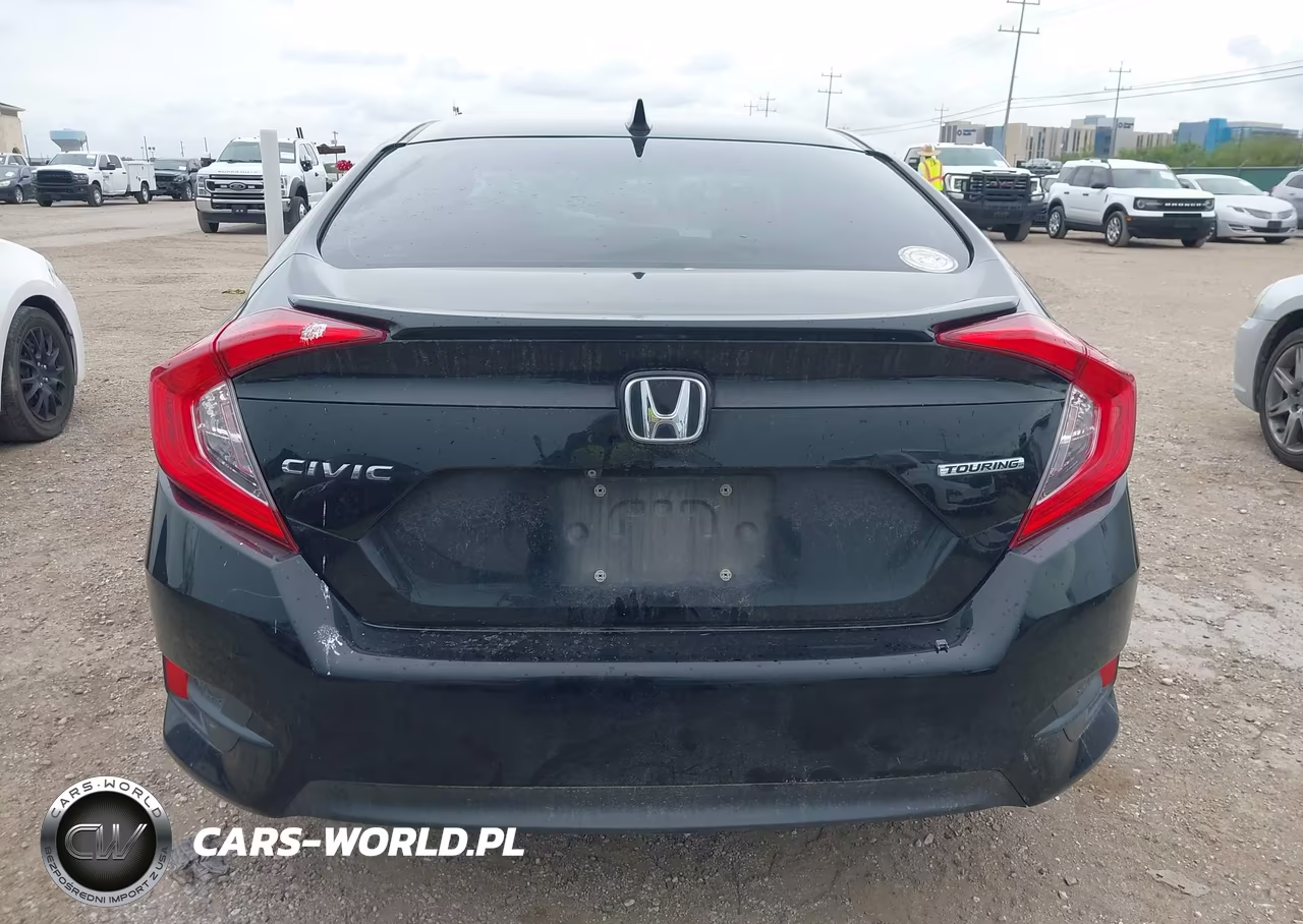 2018 Honda Civic Touring VIN:19XFC1F93JE000239 - 17