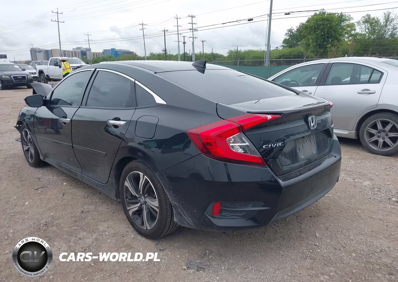 2018 Honda Civic Touring VIN:19XFC1F93JE000239 - 3