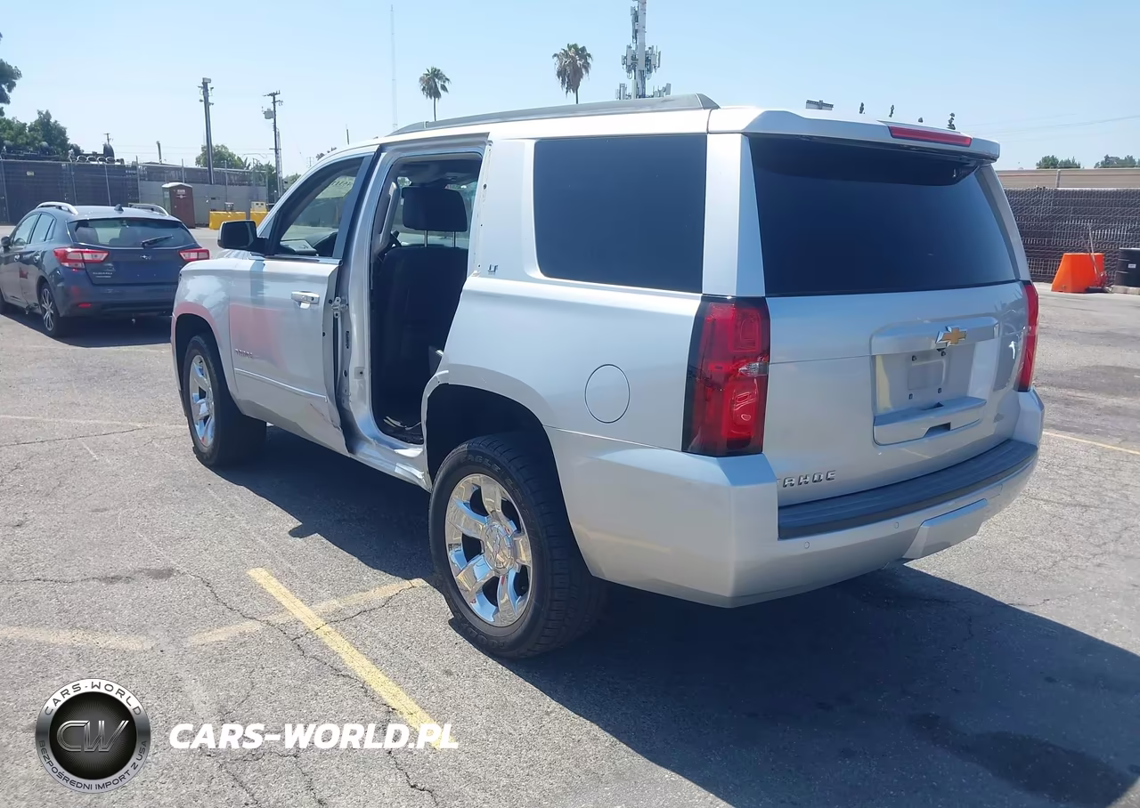 2017 Chevrolet Tahoe Lt VIN:1GNSCBKC0HR377722 - 3