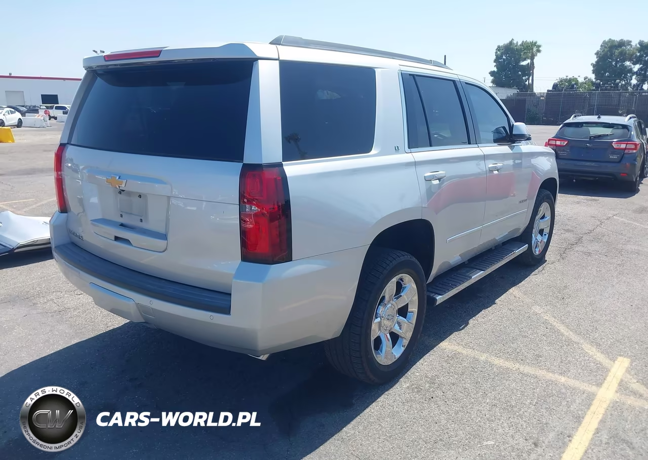 2017 Chevrolet Tahoe Lt VIN:1GNSCBKC0HR377722 - 4