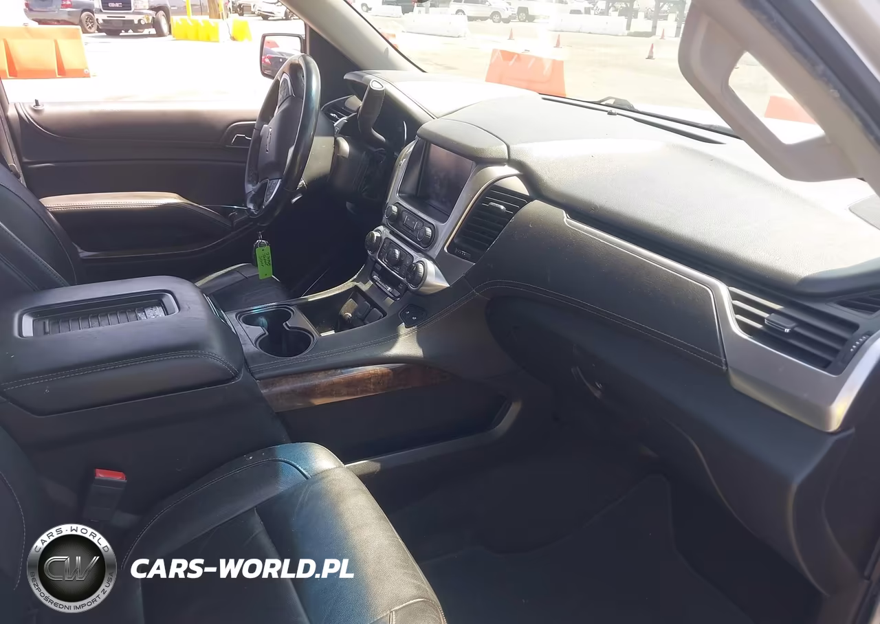 2017 Chevrolet Tahoe Lt VIN:1GNSCBKC0HR377722 - 5