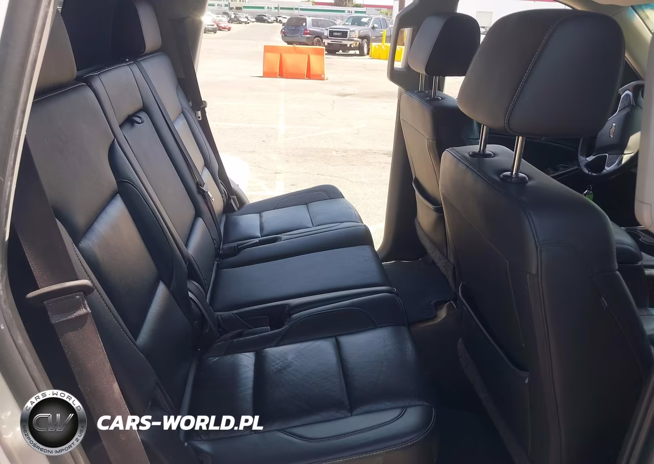 2017 Chevrolet Tahoe Lt VIN:1GNSCBKC0HR377722 - 8