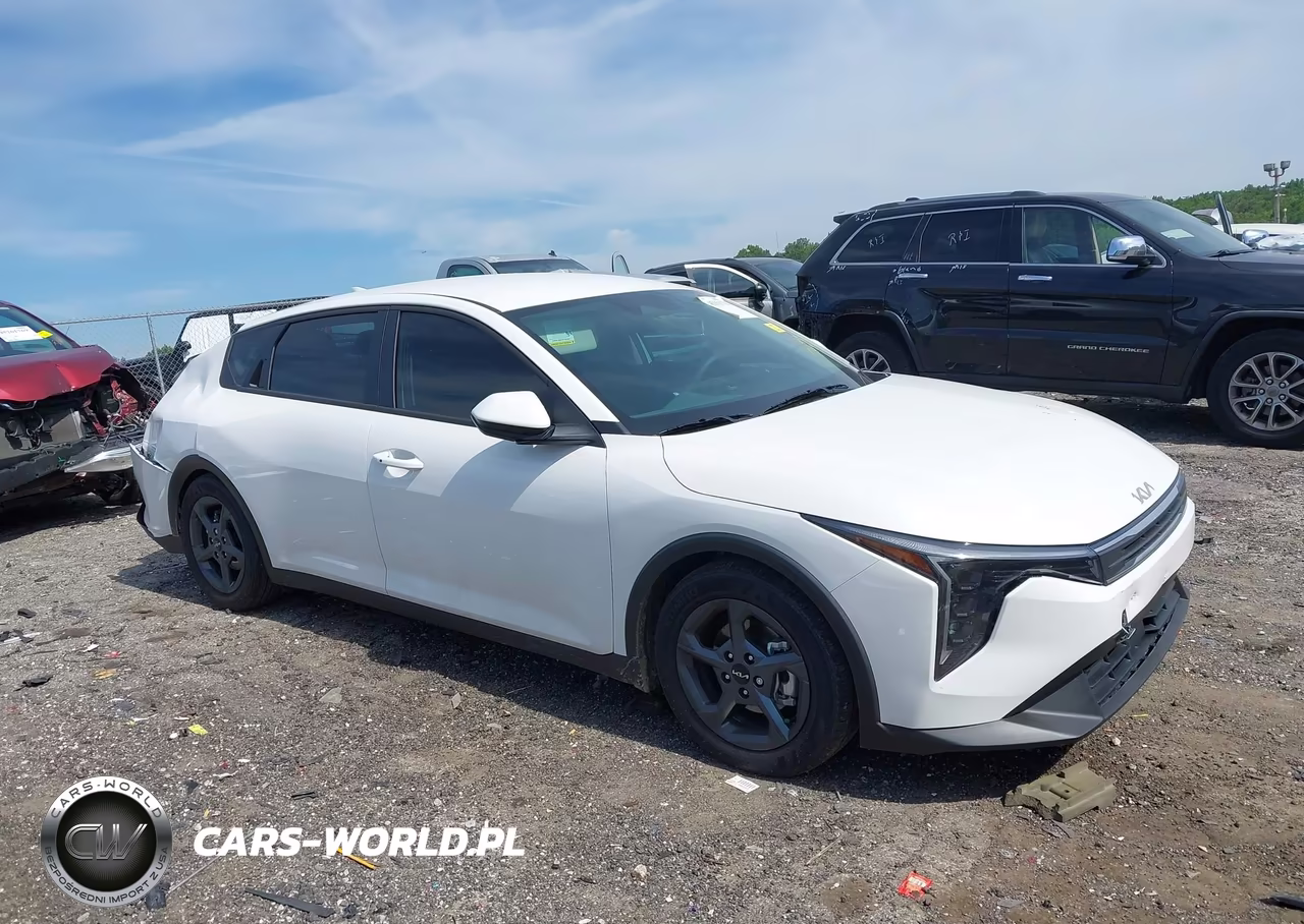 2026 Kia K4 Lxs VIN:3KPFT4DE7TE297679 - 13
