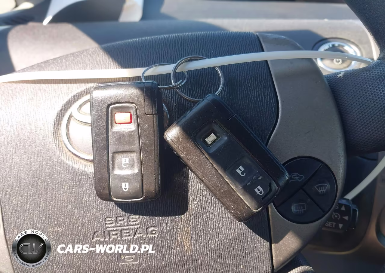 2008 Toyota Prius VIN:JTDKB20U087724002 - 11