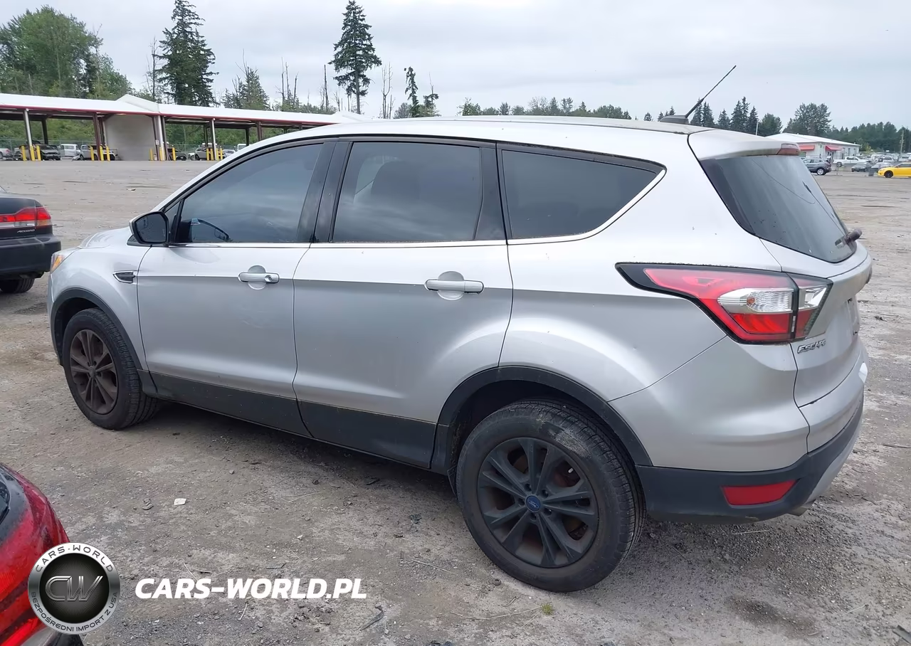 2017 Ford Escape Se VIN:1FMCU9GD6HUC67920 - 14