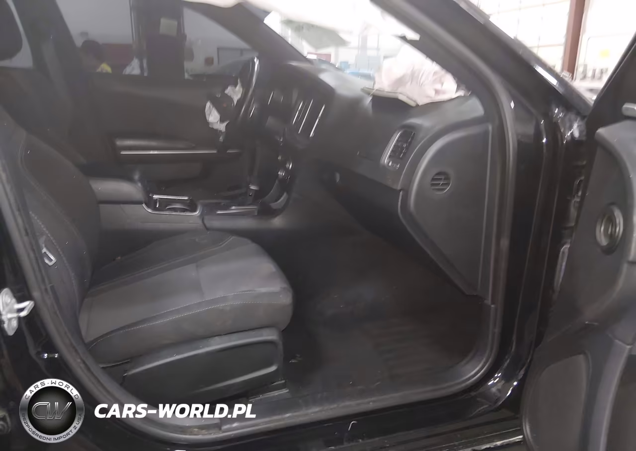 2019 Dodge Charger Sxt Awd VIN:2C3CDXJG6KH653876 - 5