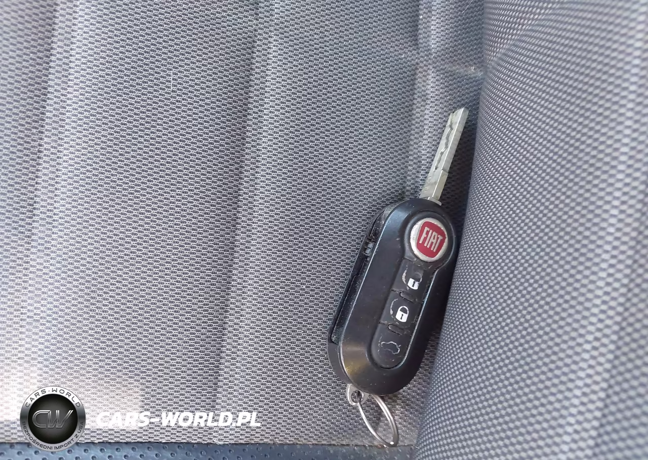 2013 Fiat 500 Turbo VIN:3C3CFFHHXDT608680 - 11